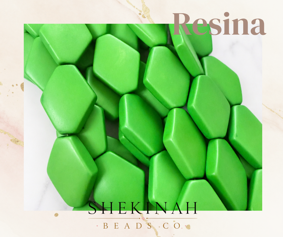 Beads geométricos mate de resina para pulseras, collares y bisutería moderna.