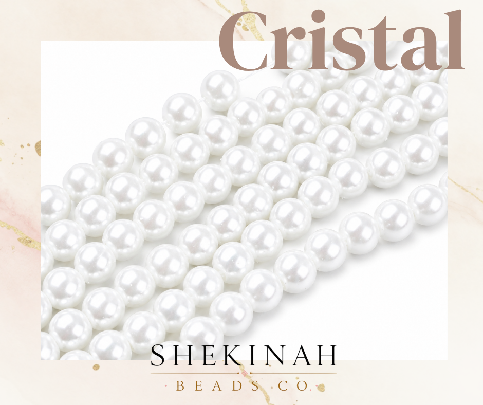 Sartas de beads redondas blancas estilo perla disponibles en diferentes tamaños para bisutería.