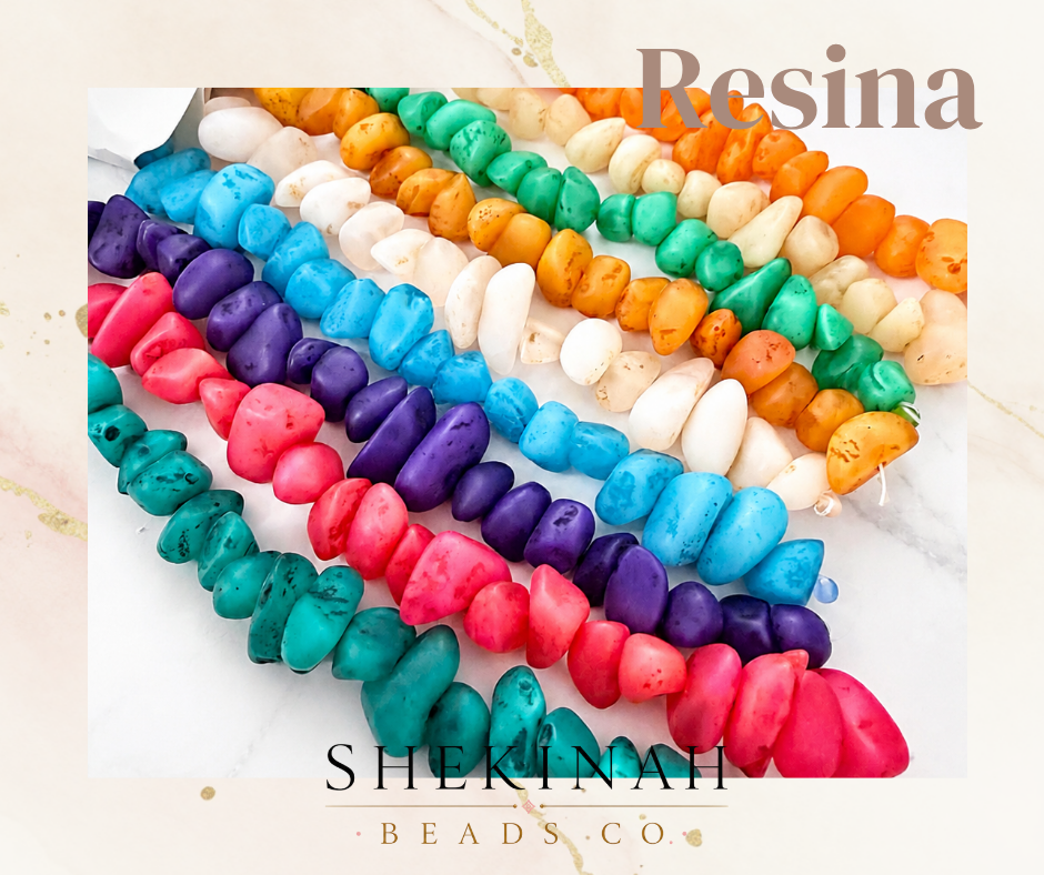 Beads tipo piedra irregular en colores mixtos para pulseras, collares y bisutería artesanal.