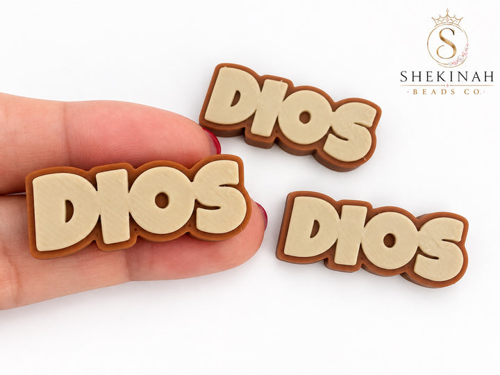 Charm 3D DIOS variante marrón con crema