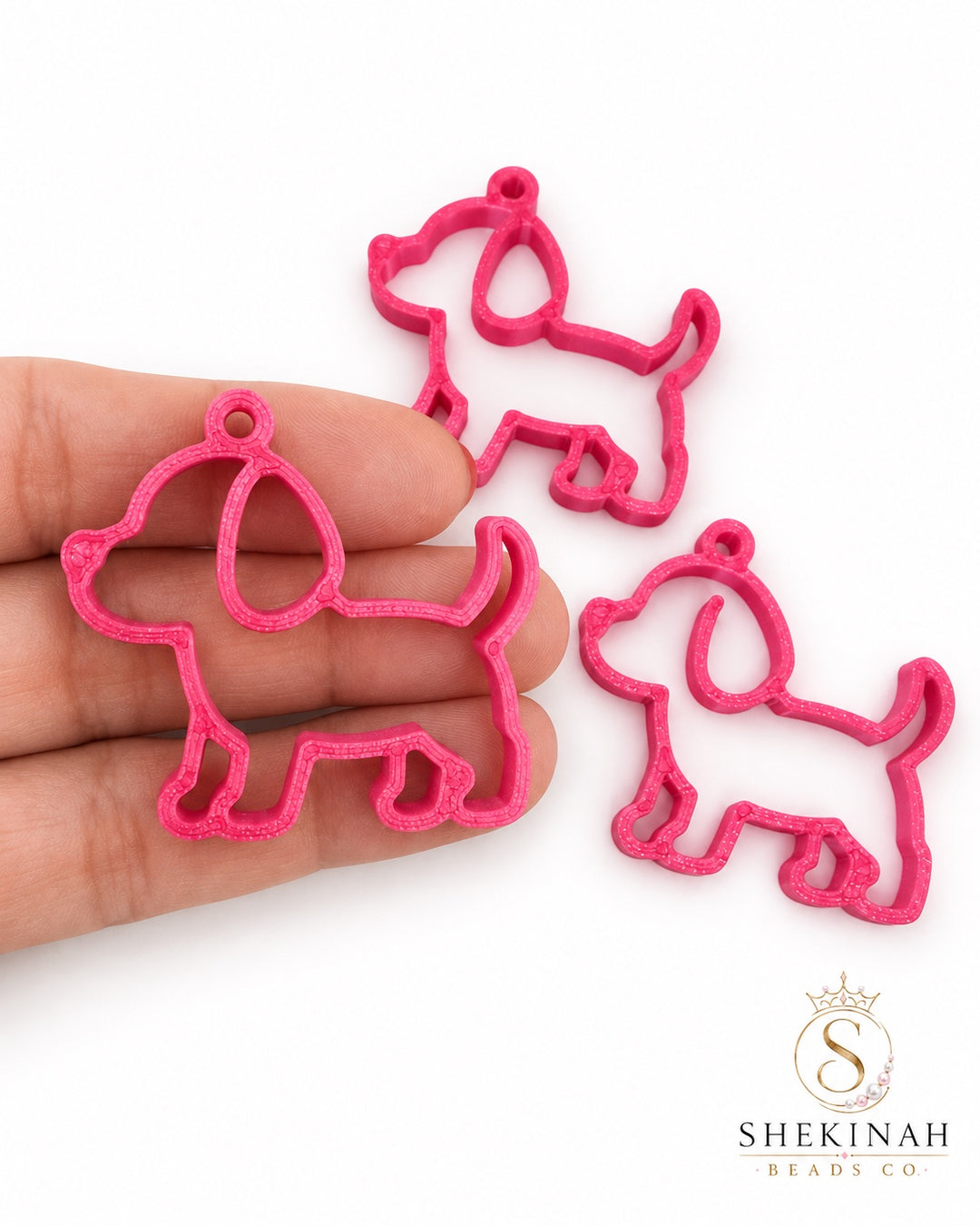 Charm 3D perrito outline rosa