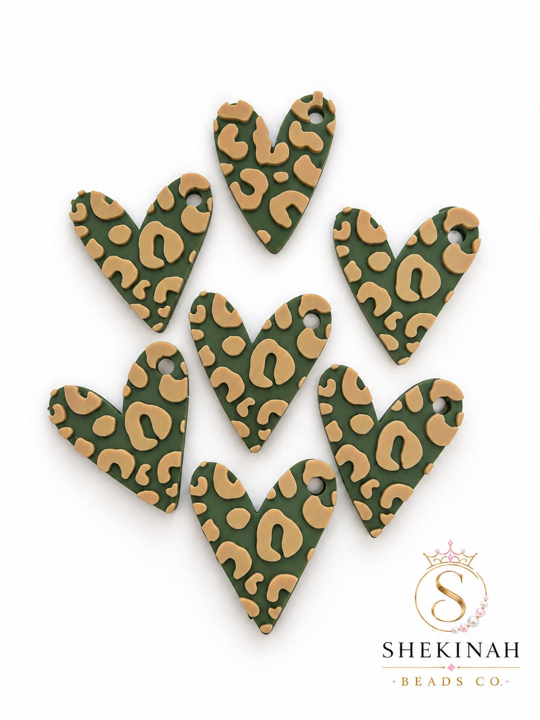 Wild Heart 3D Print corazón verde con animal print dorado - Shekinah Beads Co.